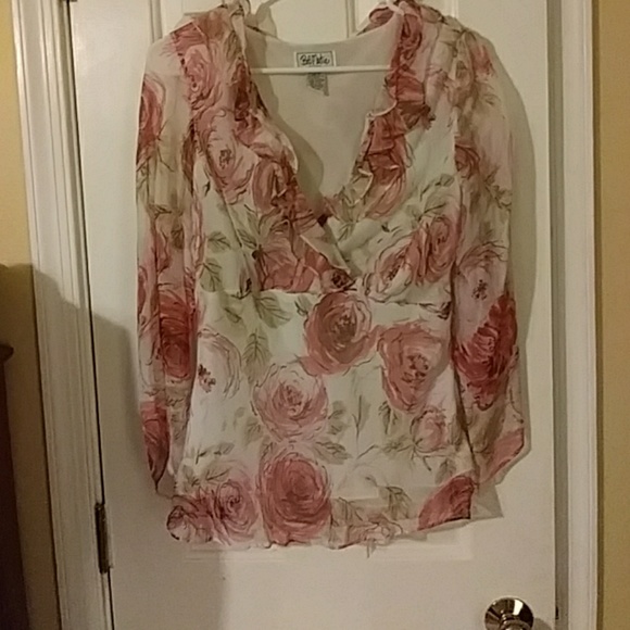 Blouse - Picture 1 of 3